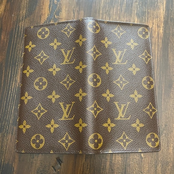 LV Monogram Brazza Wallet #1 - Picture 4 of 13